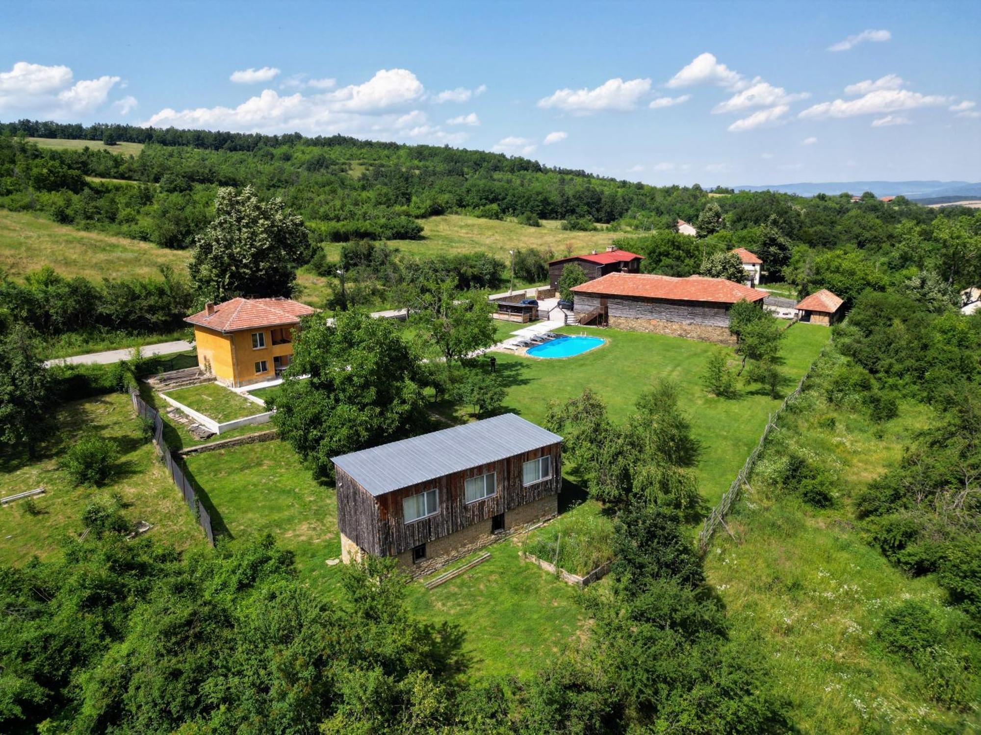 The Centre Villa Stolat Exterior photo