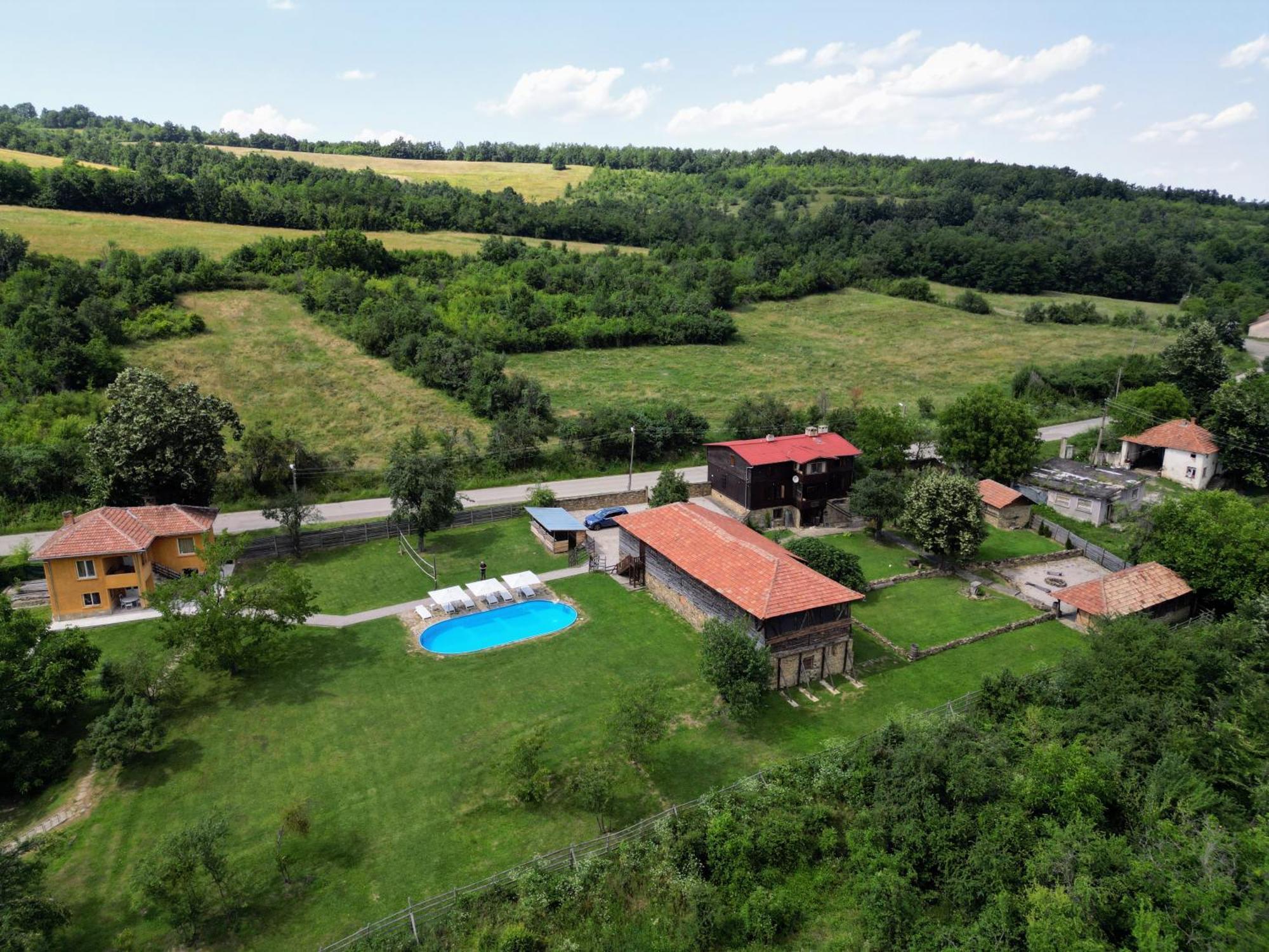 The Centre Villa Stolat Exterior photo