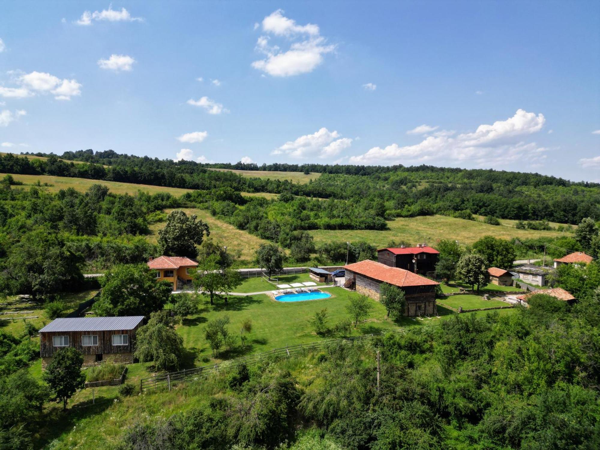 The Centre Villa Stolat Exterior photo