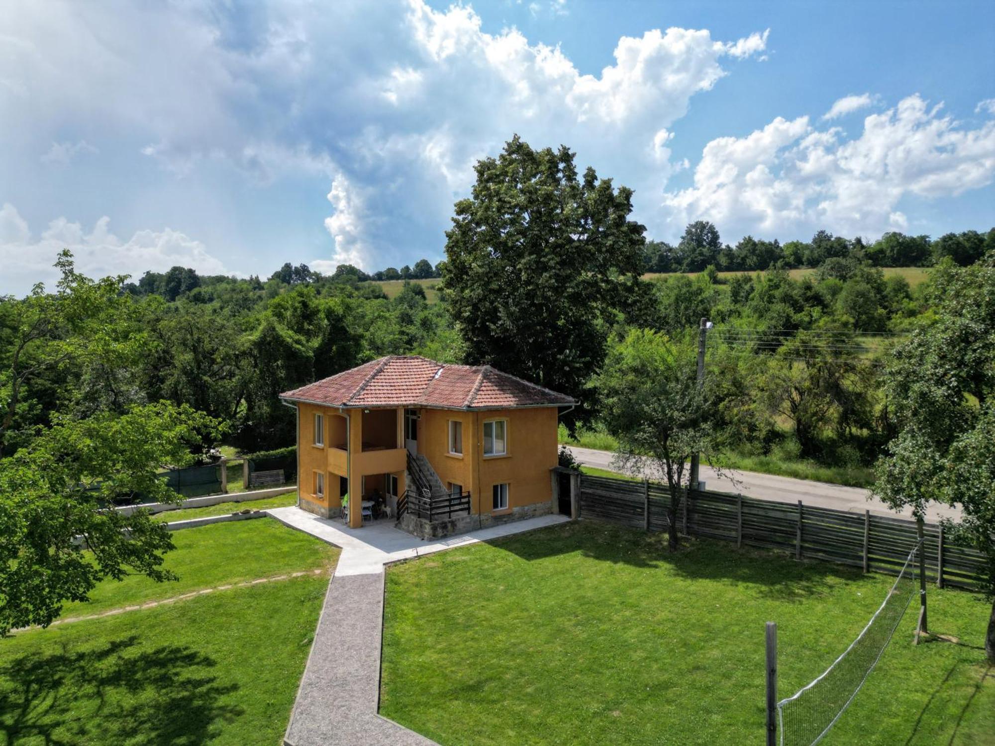 The Centre Villa Stolat Exterior photo